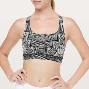 Lululemon Energy Bra Inked Energy Bra Ice Grey Black size 6